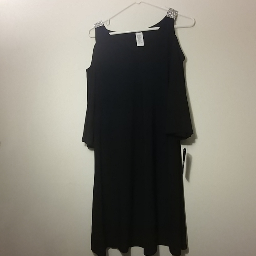 3/4 bell sleeve cold shoulder with rhinestones
